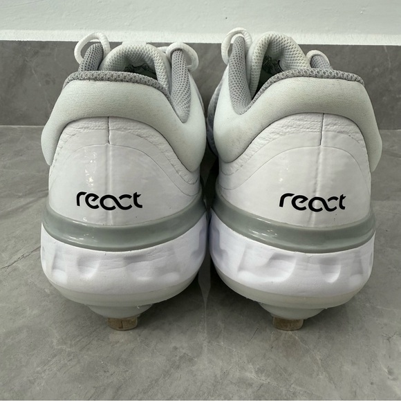 NWOT Men’s Nike Alpha Huarache Elite 4 Low Baseball Cleats FD2745-100 Size 10.5 - Picture 8 of 16